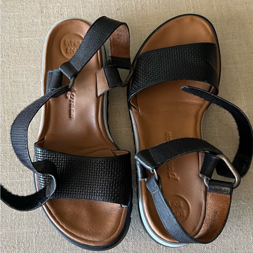 Paul Green Black Sandals with Textured Straps - Picture 5 of 7